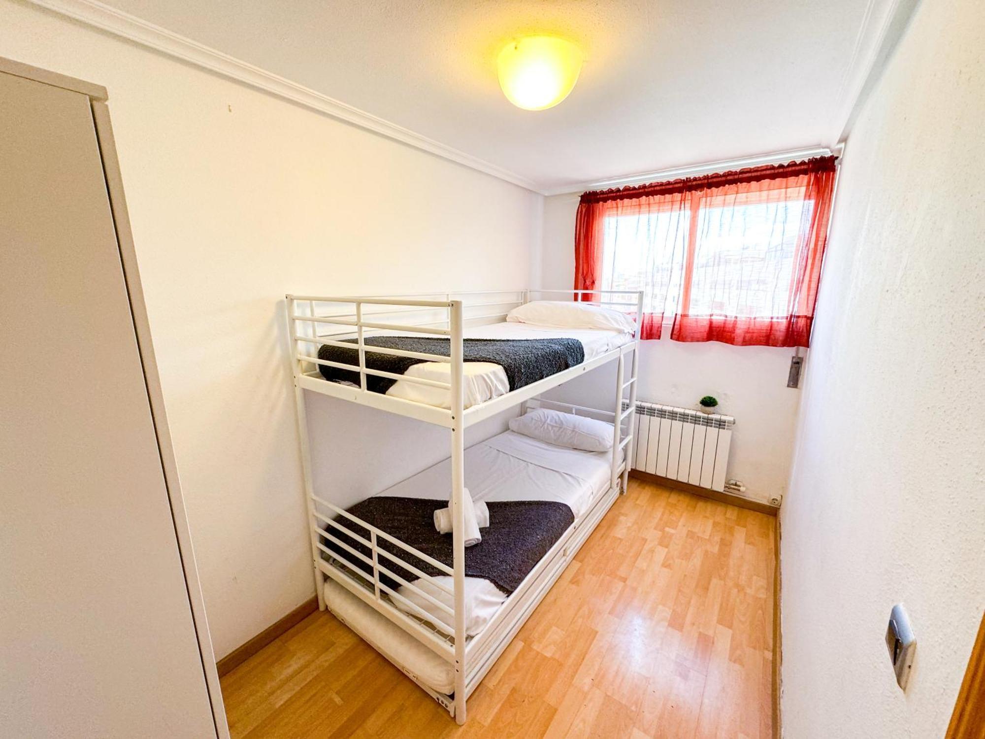 El Angel Del Pilar Turistea Apartment Сарагоса Екстериор снимка