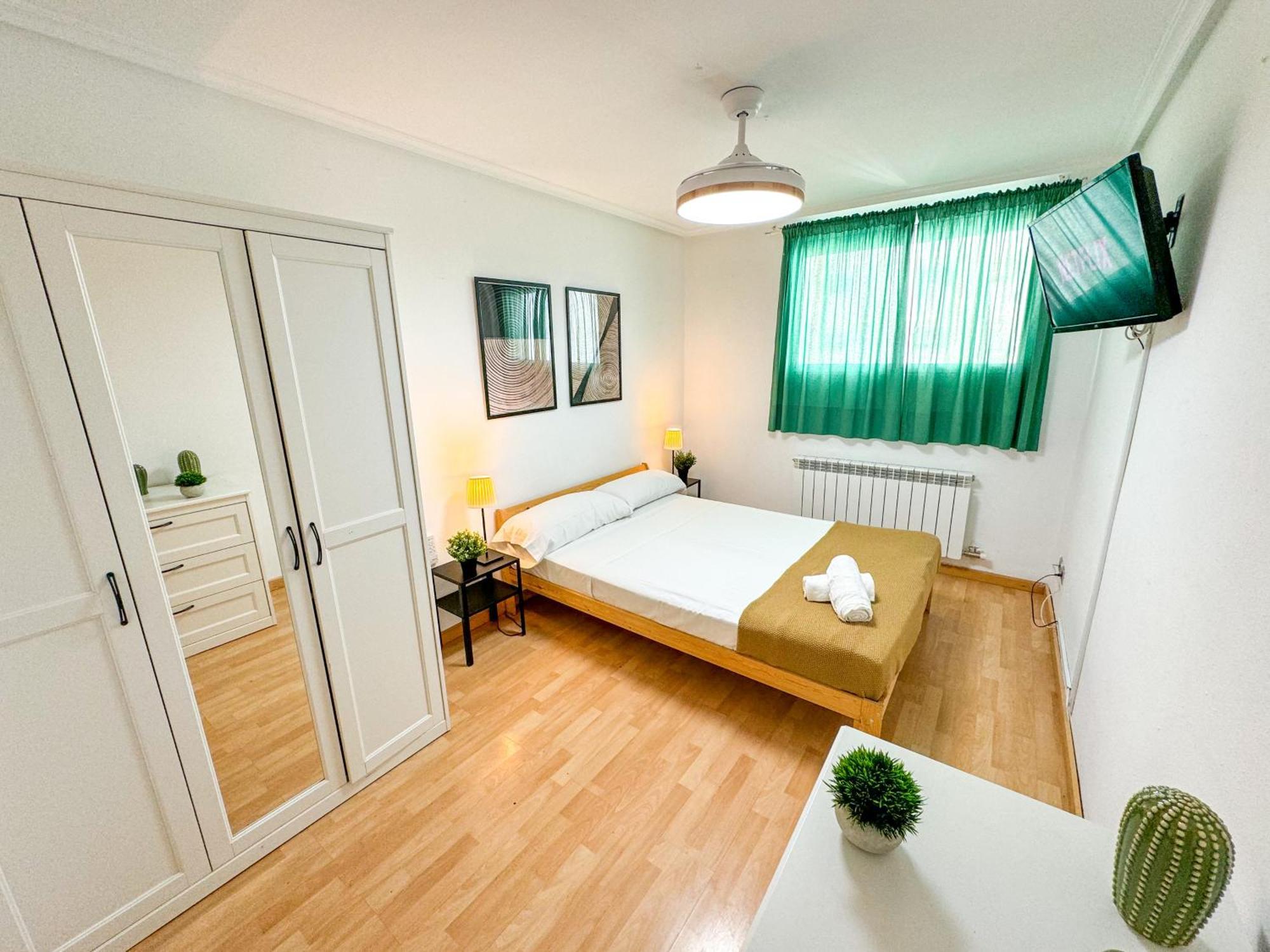 El Angel Del Pilar Turistea Apartment Сарагоса Екстериор снимка