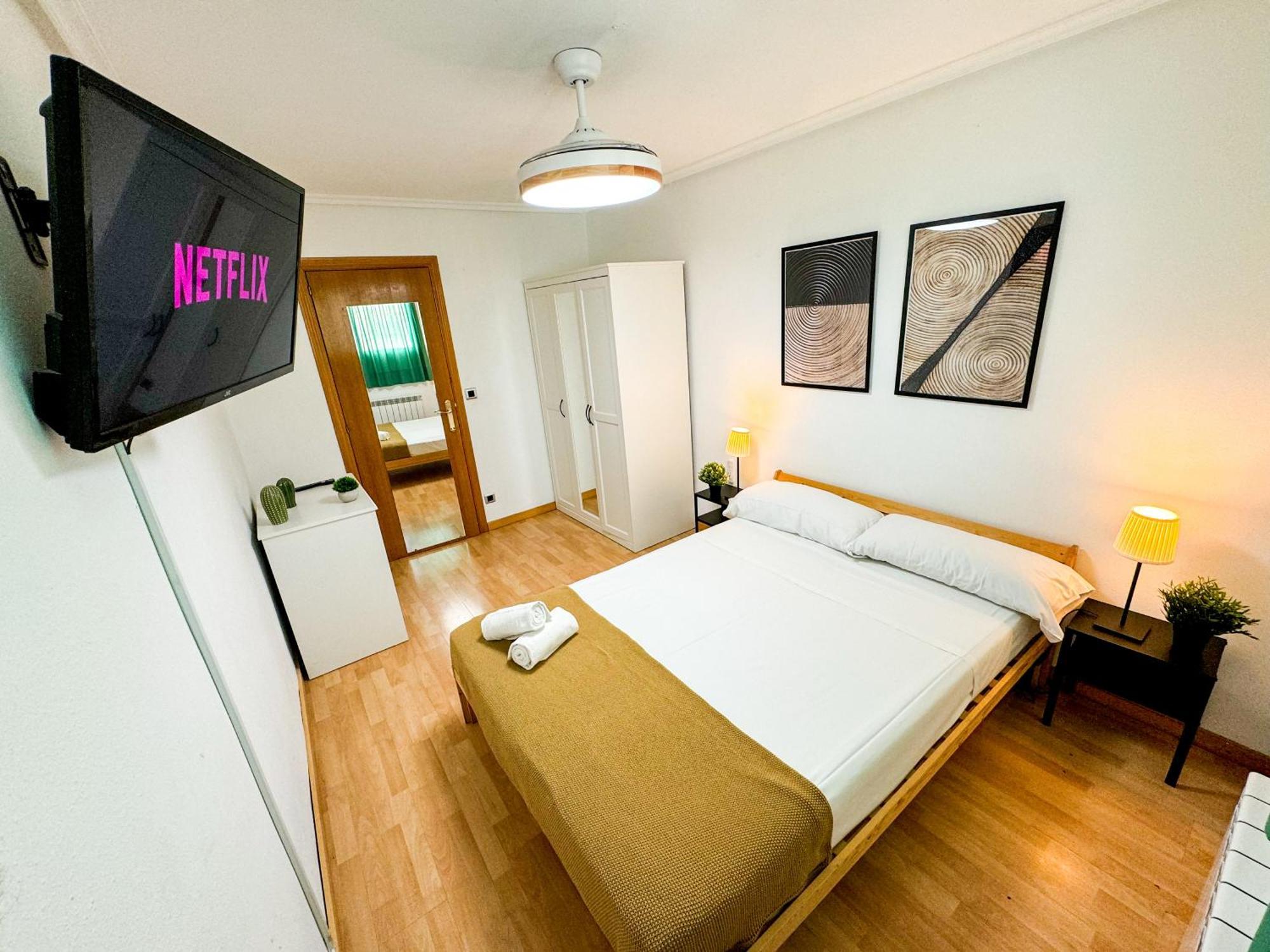 El Angel Del Pilar Turistea Apartment Сарагоса Екстериор снимка