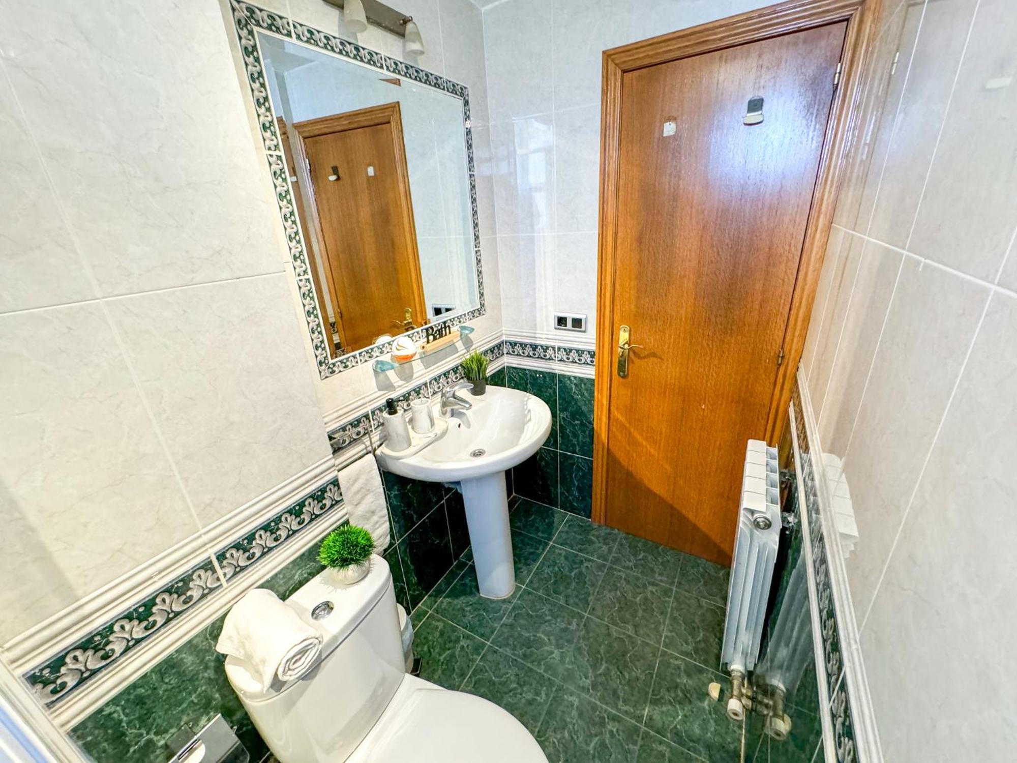 El Angel Del Pilar Turistea Apartment Сарагоса Екстериор снимка